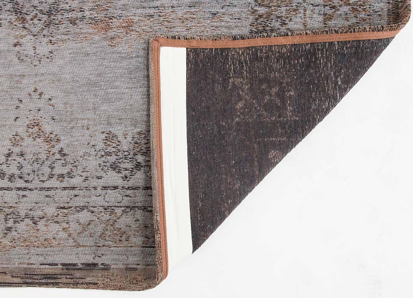 tapis Louis De Poortere CS 8257 Fading World Medaillon Grey Ebony back