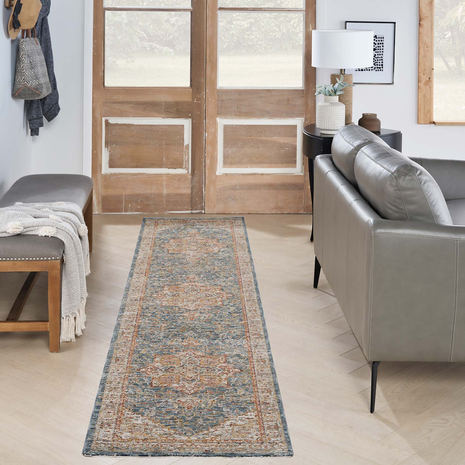Nourison tapis Sahar SHR06 IVBLU IVORY BLUE 2x10 099446166258 interior 1