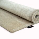 Louis De Poortere Tapis Fading World Medallion 9672 Milk Curry Roll