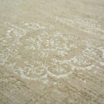 Louis De Poortere Tapis Fading World Medallion 9672 Milk Curry Zoom 22