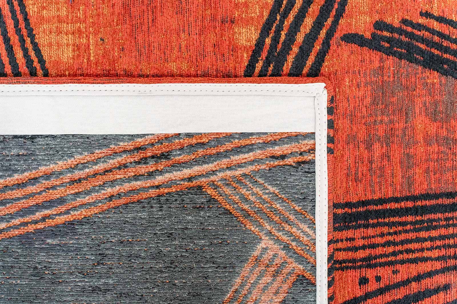 Louis De Poortere Tapis Meditation 2069 Kanji Ginger Chocolate Back